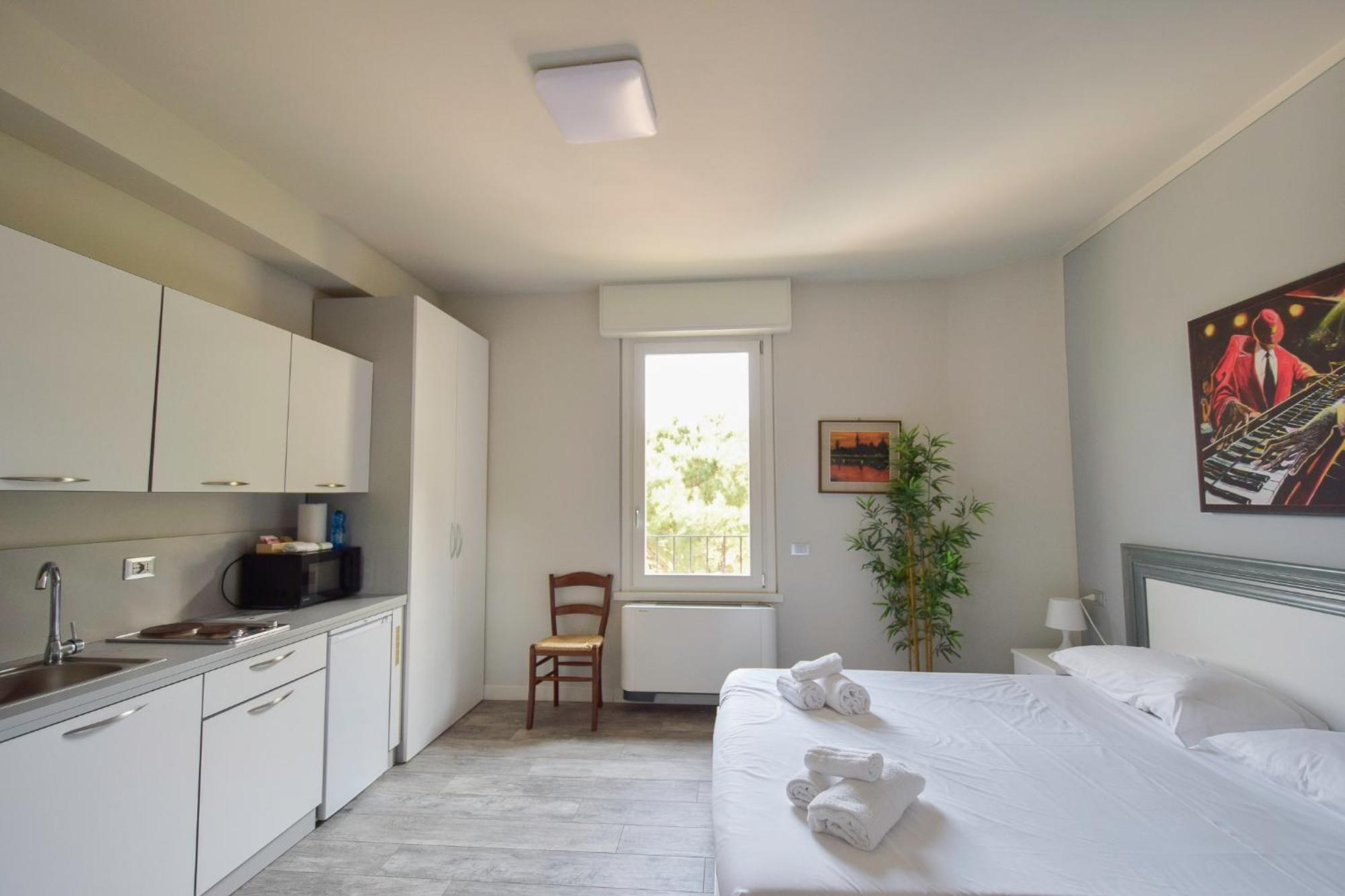 Villa Caterina Apartments By Wonderful Italy Desenzano del Garda Exterior photo